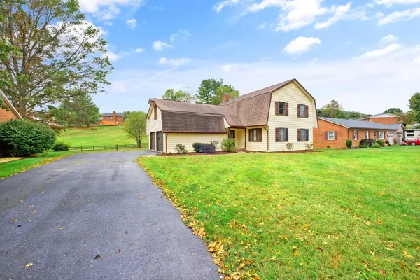 $400,000 | 103 Holly Hill Drive, Bridgewater, VA 22812