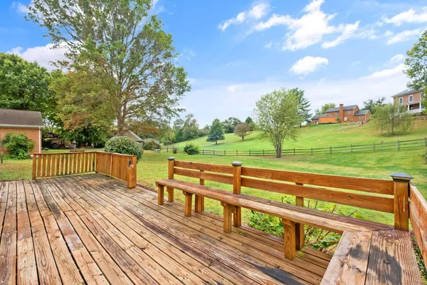 $400,000 | 103 Holly Hill Drive, Bridgewater, VA 22812