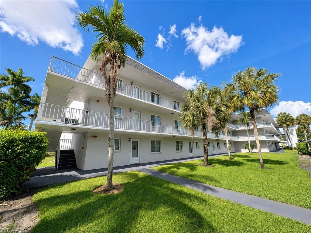 5515 Rattlesnake Hamm Road, Unit 302 Naples, FL 34113 - Photo 23 of 29