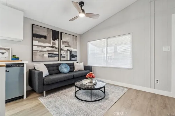$139,999 | 1850 West Orangethorpe Avenue, Unit 25, Fullerton, CA 92833