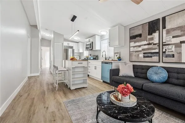 $139,999 | 1850 West Orangethorpe Avenue, Unit 25, Fullerton, CA 92833