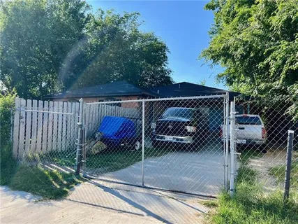 $129,000 | 13551-53 North Nemours Street, New Orleans, LA 70129