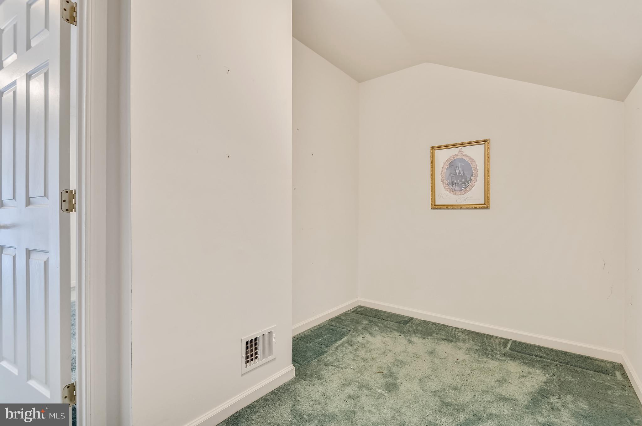 8523 Meadowsweet Road Baltimore, MD 21208 - Photo 19 of 46 Gallery Image 19