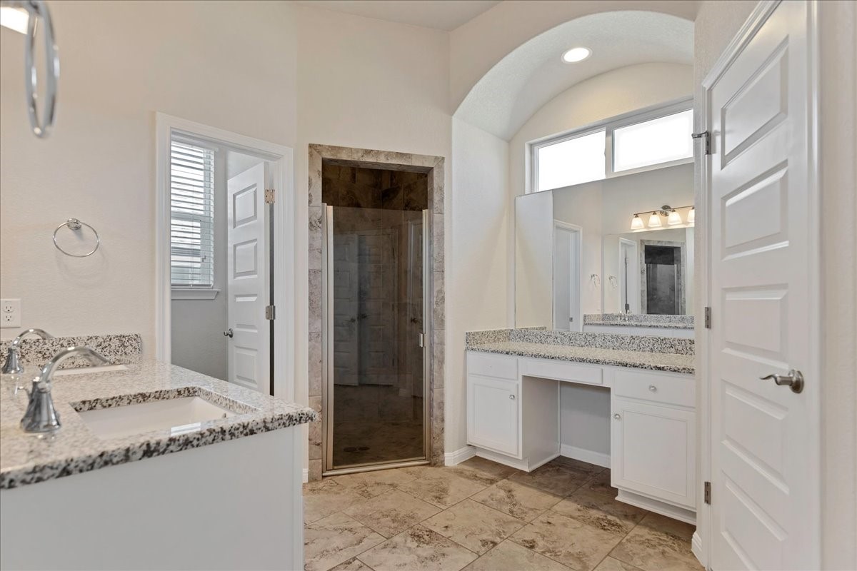 419 Gettysburg Loop Elgin, TX 78621 - Photo 24 of 35