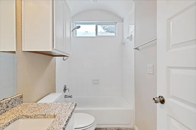 $328,990 | 419 Gettysburg Loop, Elgin, TX 78621