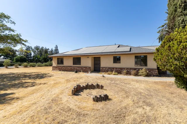 $449,900 | 25199 Ave 18, Madera, CA 93638