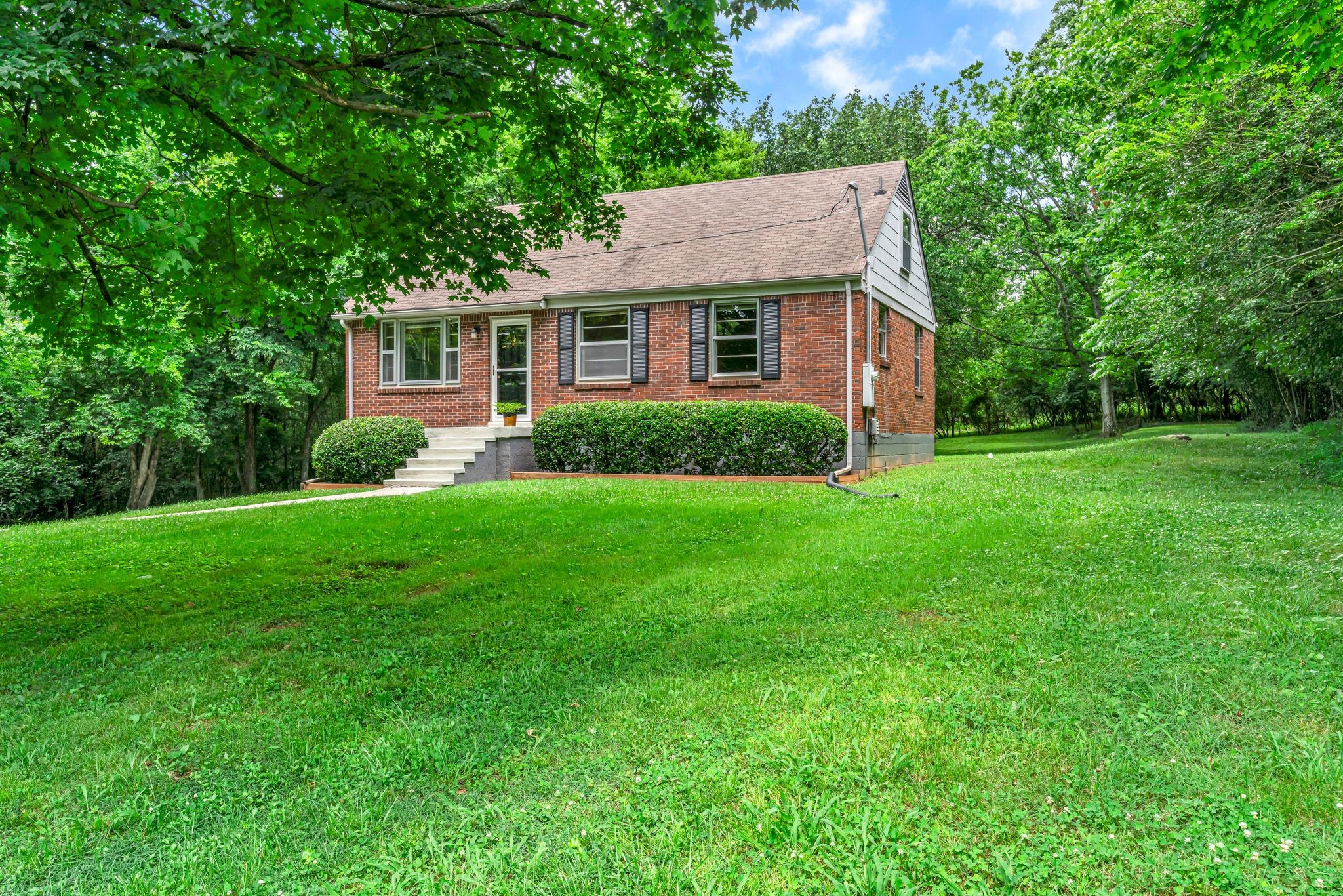 850 Allen Road Nashville, TN 37214 - Photo 3 of 32 Gallery Image 3