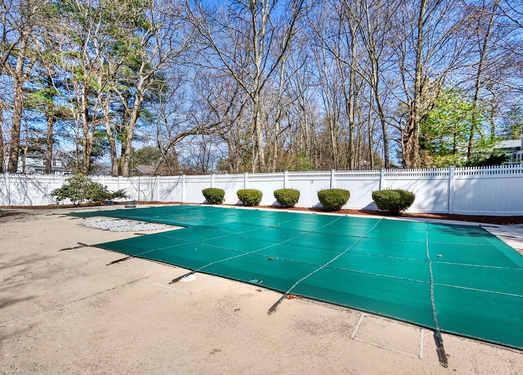 137 Forbes Road Westwood, MA 02090 - Photo 26 of 31 Gallery Image 26