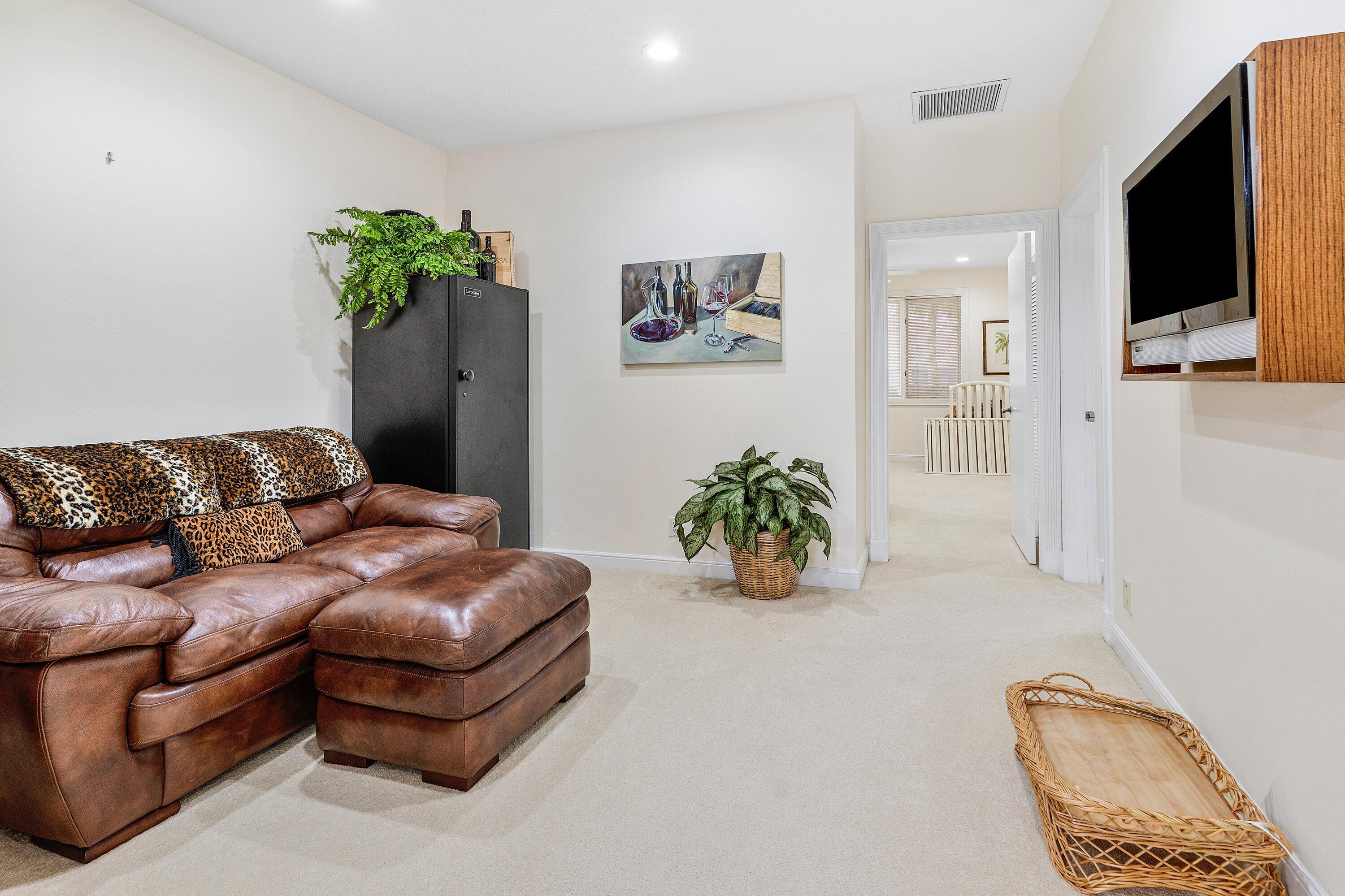 2299 Northwest 59th Street Boca Raton, FL 33496 - Photo 16 of 61 018-2299Northwest59thStreet-BocaRaton-FL