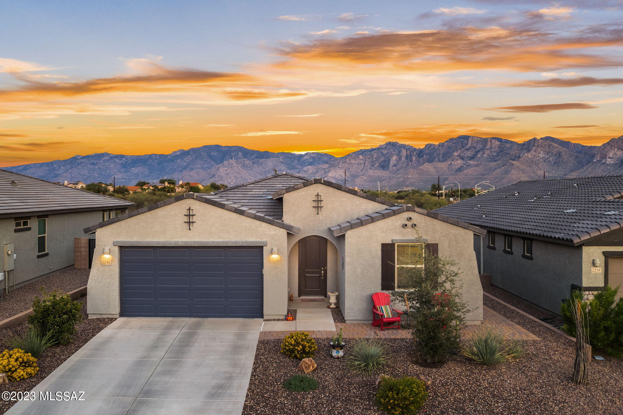 2258 West Azure Creek Loop Tucson, AZ 85742 - Photo 3 of 47