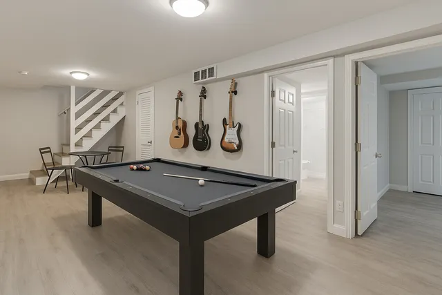 $585,000 | 201 West Potomac Avenue, Lombard, IL 60148