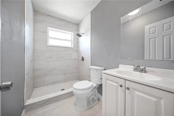 $362,000 | 11009 Spivey Road, Unit 1, Gibsonton, FL 33534