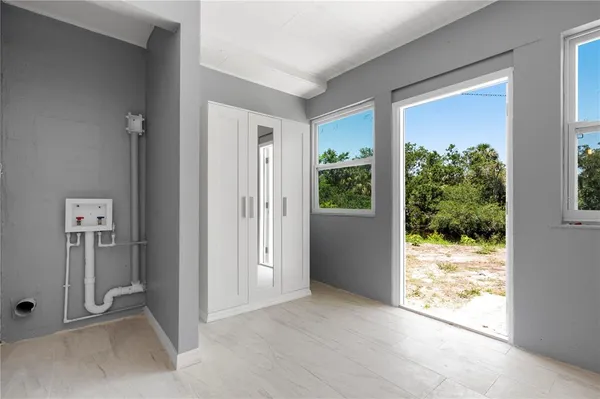 $362,000 | 11009 Spivey Road, Unit 1, Gibsonton, FL 33534