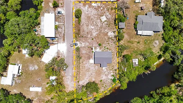 $362,000 | 11009 Spivey Road, Unit 1, Gibsonton, FL 33534