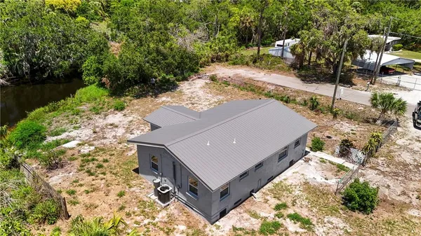 $362,000 | 11009 Spivey Road, Unit 1, Gibsonton, FL 33534