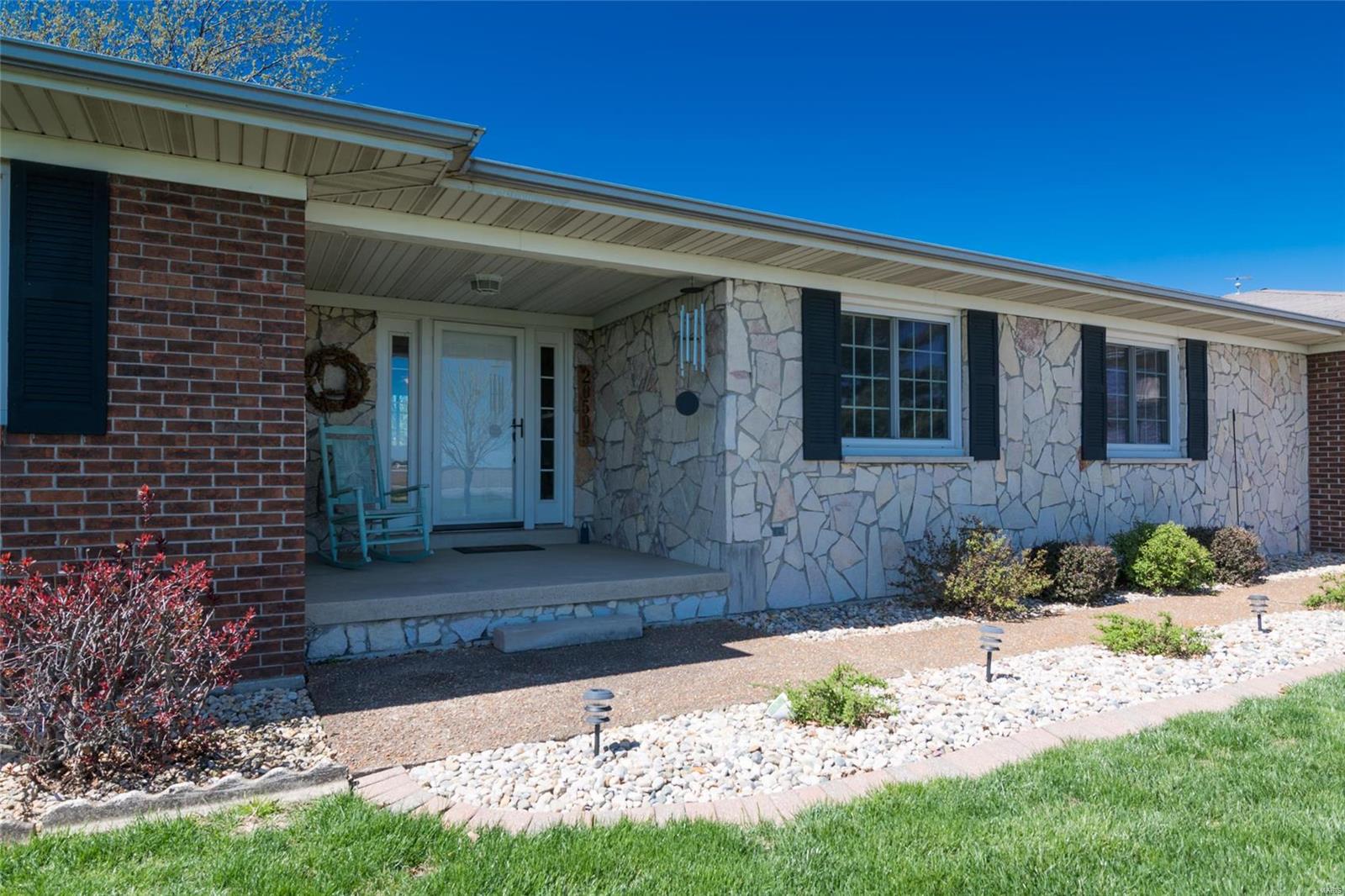 20505 Ellwood Road Highland, IL 62249 - Photo 17 of 37