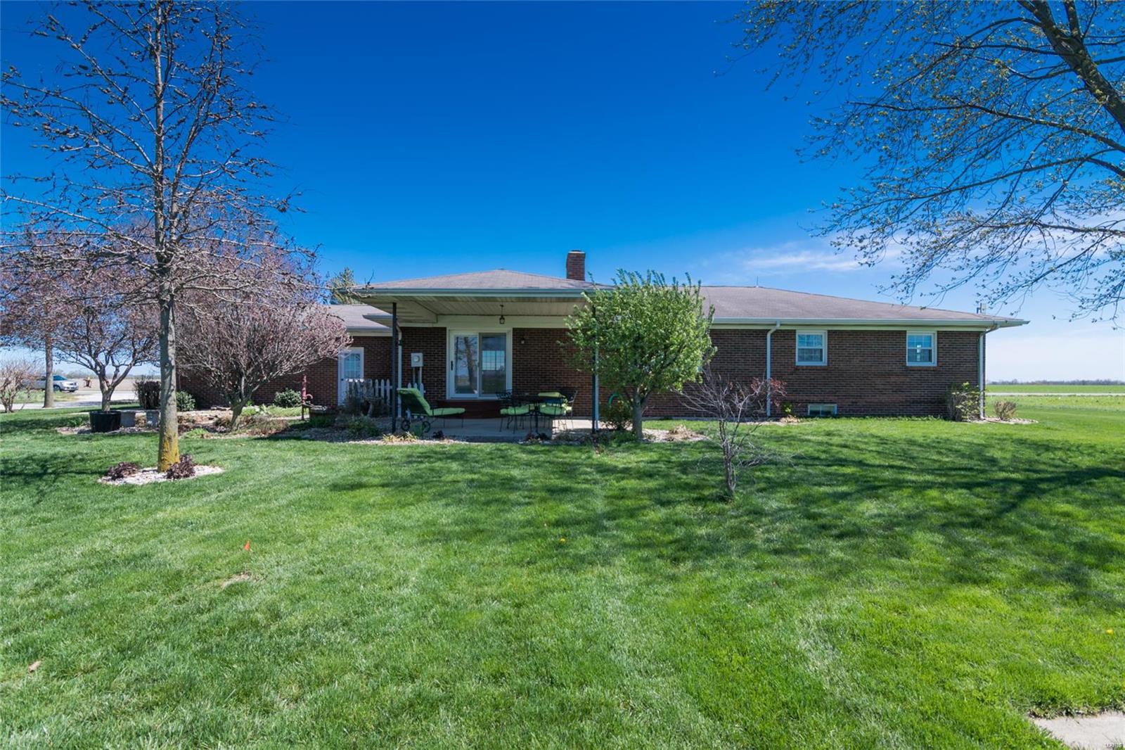 20505 Ellwood Road Highland, IL 62249 - Photo 19 of 37