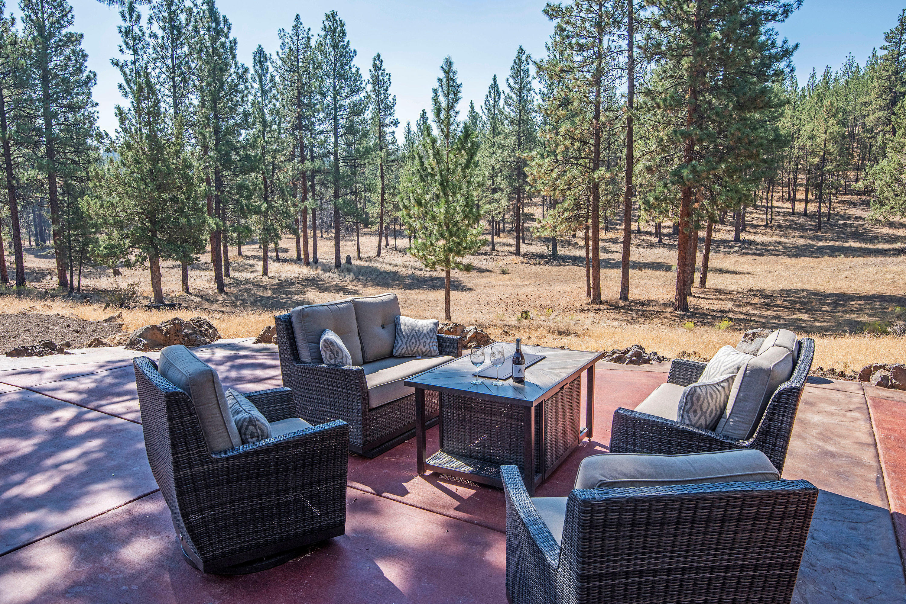 17090 Wilt Road Sisters, OR 97759 - Photo 23 of 41 23