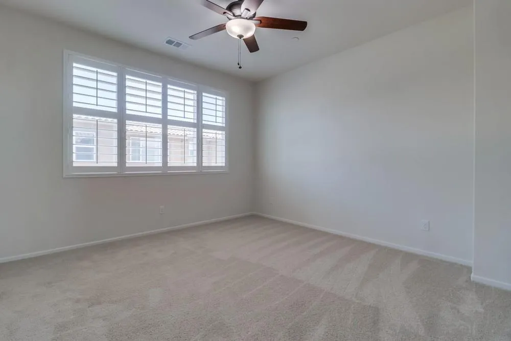 1257 Idanan Road, Unit 3 Chula Vista, CA 91913 - Photo 20 of 40 an empty room with a window