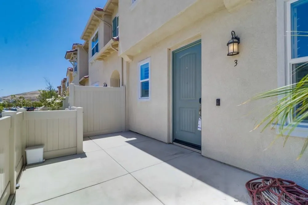 1257 Idanan Road, Unit 3 Chula Vista, CA 91913 - Photo 4 of 40 front view of a house