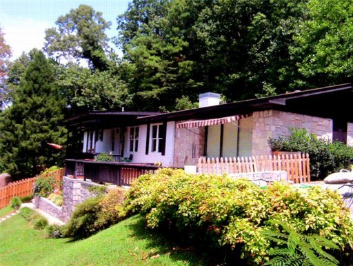 5529 Vincent Road Chattanooga, TN 37416 - Photo 1 of 1 Primary Photo