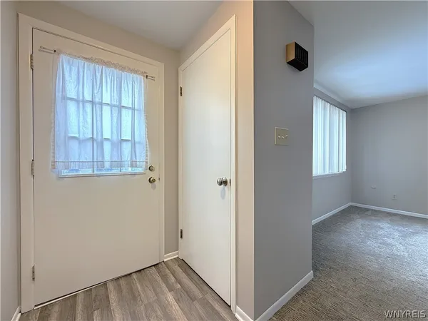 $157,900 | 72 Parkview Court, Lancaster, NY 14086