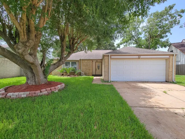 $2,100 | 10010 Sagecanyon Drive, Houston, TX 77089