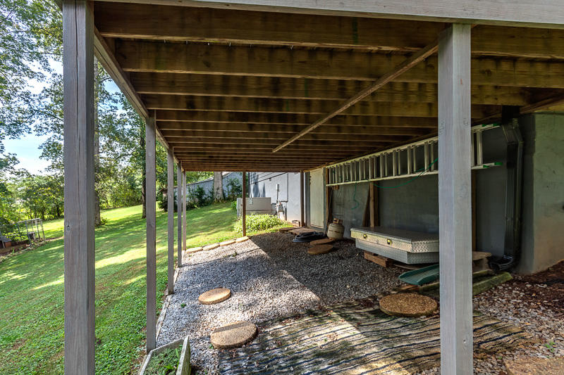 1047 Carding Machine Road Loudon, TN 37774 - Photo 26 of 32 027181003-2-8221BrokenRockLnKnoxvilleTN-