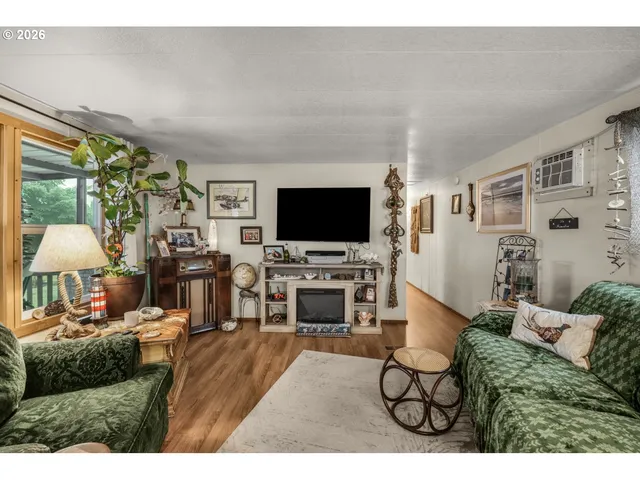 $79,000 | 620 Southeast 2nd Avenue, Unit 34, Canby, OR 97013