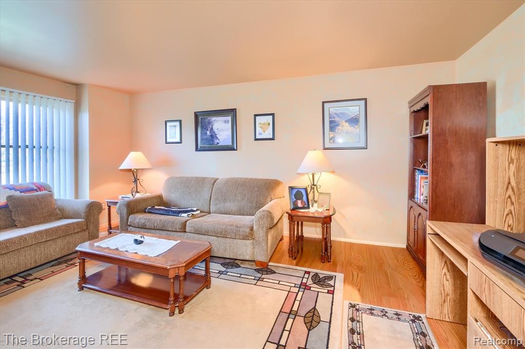 1060 East Cook Road Grand Blanc, MI 48439 - Photo 15 of 63