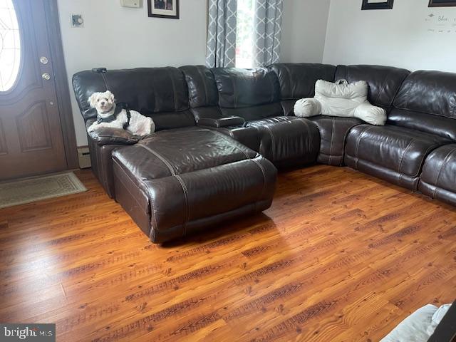 51 Washington Avenue Carneys Point, NJ 08069 - Photo 26 of 63 a living room with furniture