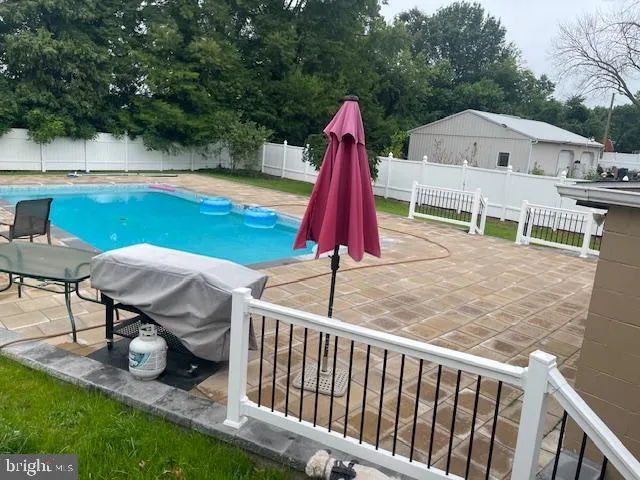 $365,000 | 51 Washington Avenue, Carneys Point, NJ 08069