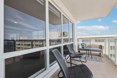 $875,000 | 111 North Pompano Beach Boulevard, Unit 1801, Pompano Beach, FL 33062