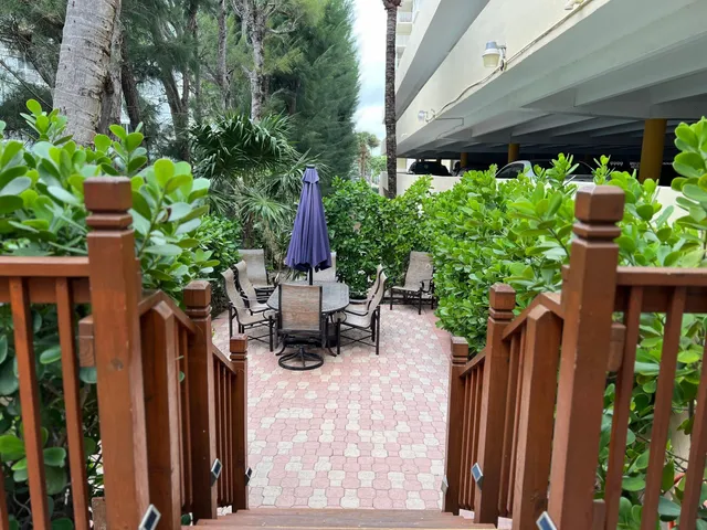 $2,200 | 3540 South Ocean Boulevard, Unit 108, South Palm Beach, FL 33480