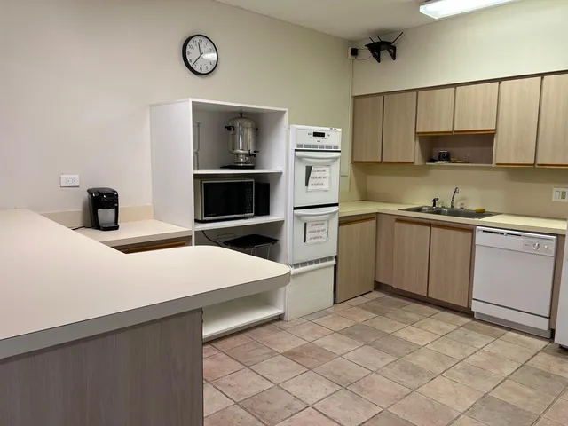 $2,200 | 3540 South Ocean Boulevard, Unit 108, South Palm Beach, FL 33480