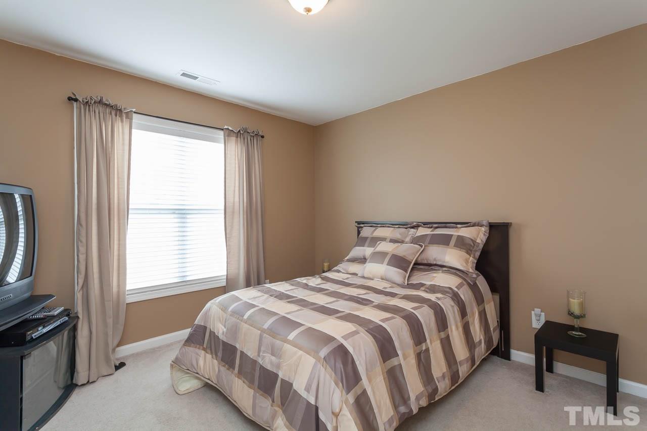 3417 Sunbright Lane Raleigh, NC 27610 - Photo 19 of 25 Gallery Image 19