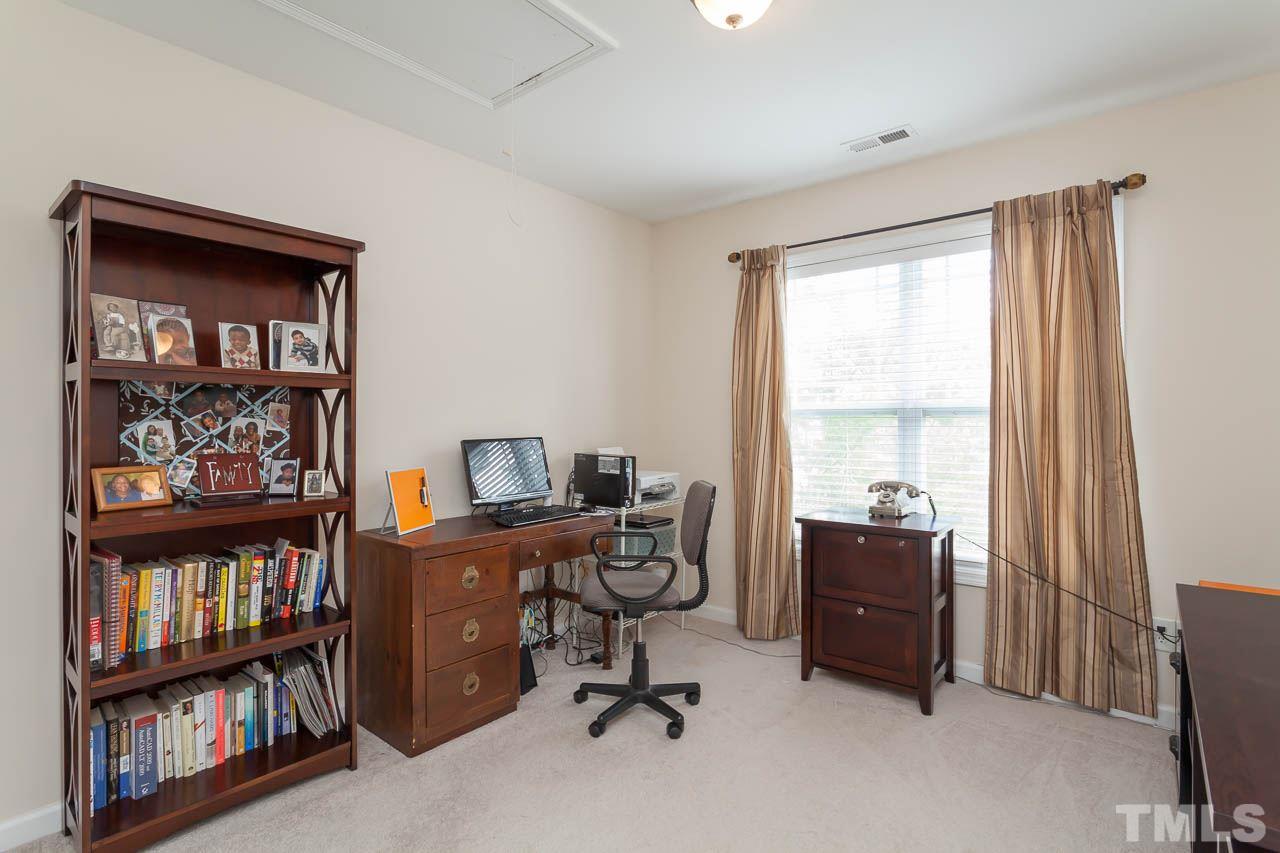 3417 Sunbright Lane Raleigh, NC 27610 - Photo 20 of 25 Gallery Image 20