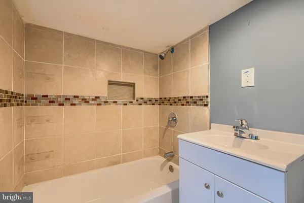 $289,900 | 23 South Augusta Avenue, Baltimore, MD 21229