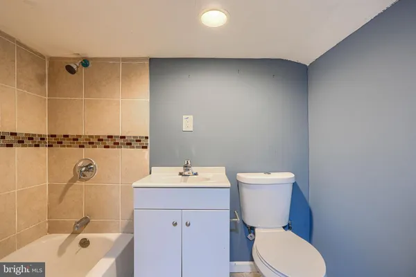 $289,900 | 23 South Augusta Avenue, Baltimore, MD 21229