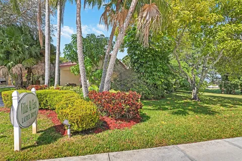 $475,000 | 16131 Laurel Drive, Unit 33, Weston, FL 33326