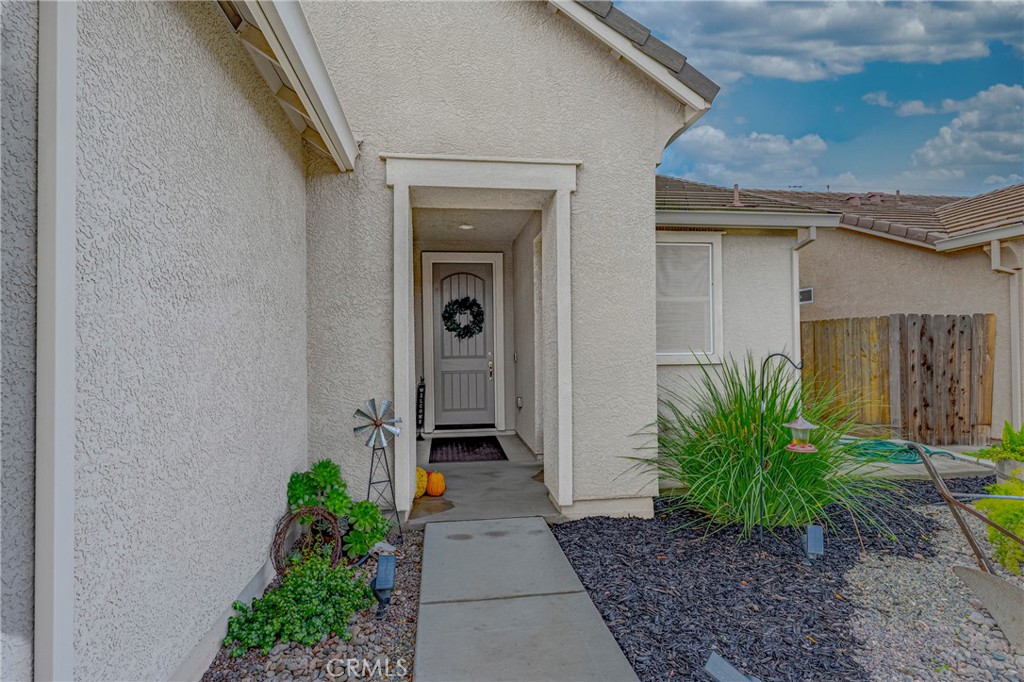 331 Carly Anne Drive Merced, CA 95341 - Photo 6 of 49