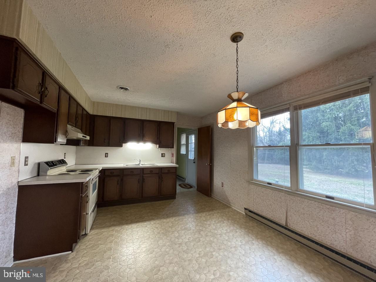 1421 Sharon Acres Road Forest Hill, MD 21050 - Photo 3 of 28 Gallery Image 3