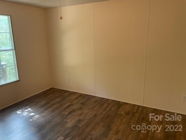 1722 Old North Road Lenoir, NC 28645 - Photo 8 of 14 Gallery Image 8