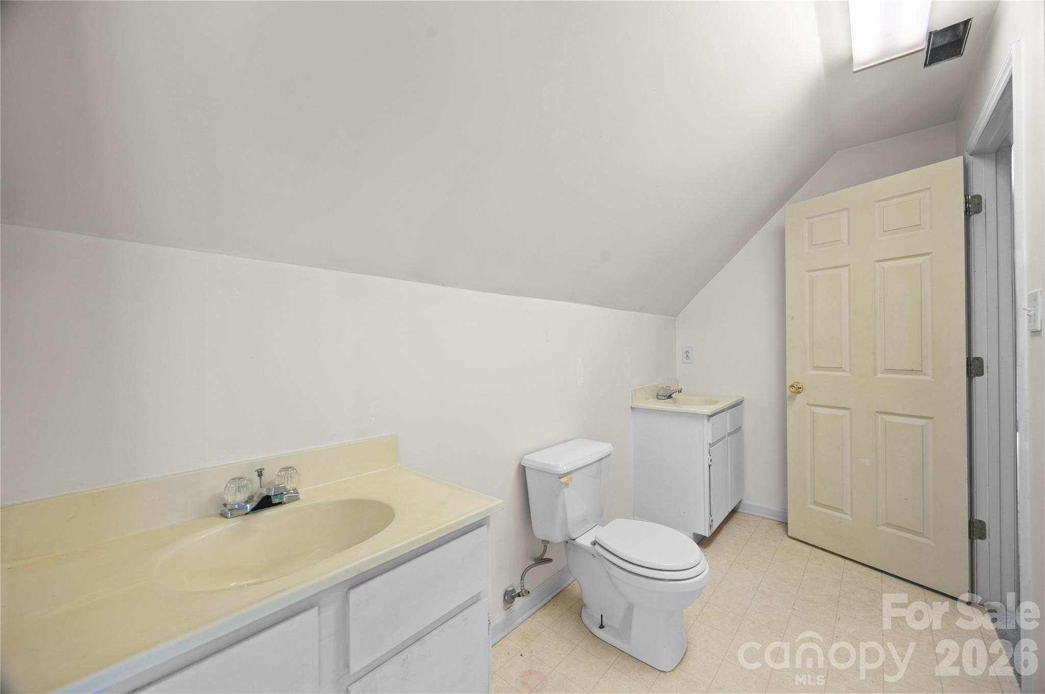 6582 Hoot Owls Hollow Road Hickory, NC 28602 - Photo 28 of 45