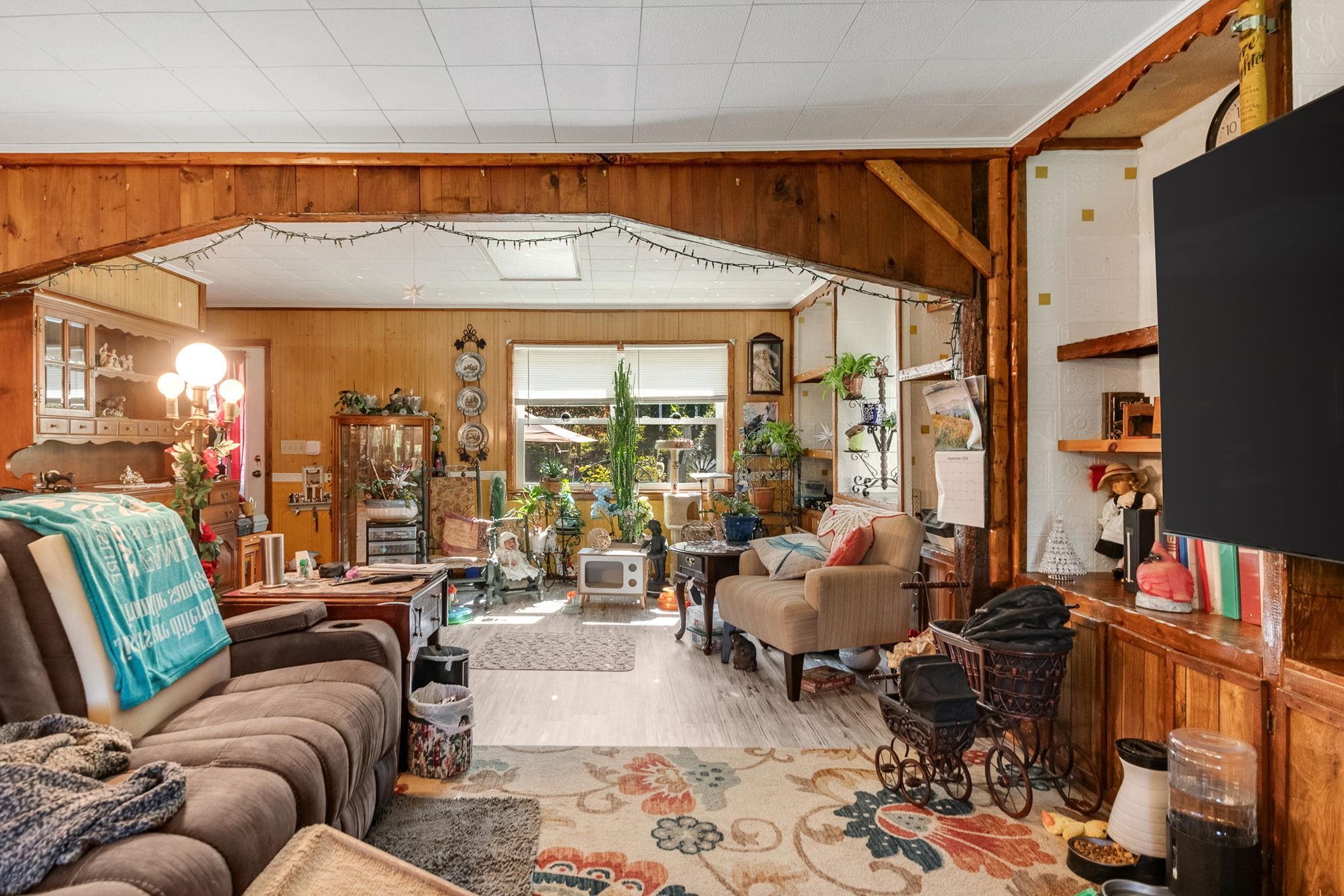 3081 Perry Hill Road Waterbury, VT 05676 - Photo 14 of 49 Gallery Image 14
