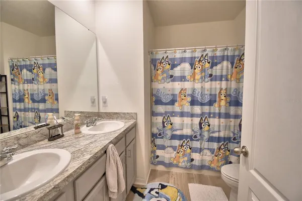 $379,900 | 803 Auburn Grv Court, Auburndale, FL 33823