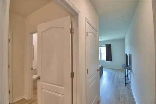$379,900 | 803 Auburn Grv Court, Auburndale, FL 33823