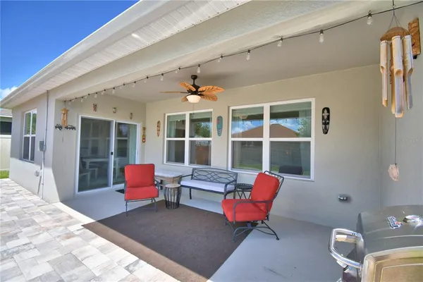 $379,900 | 803 Auburn Grv Court, Auburndale, FL 33823