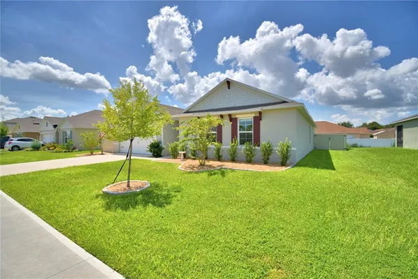 $379,900 | 803 Auburn Grv Court, Auburndale, FL 33823