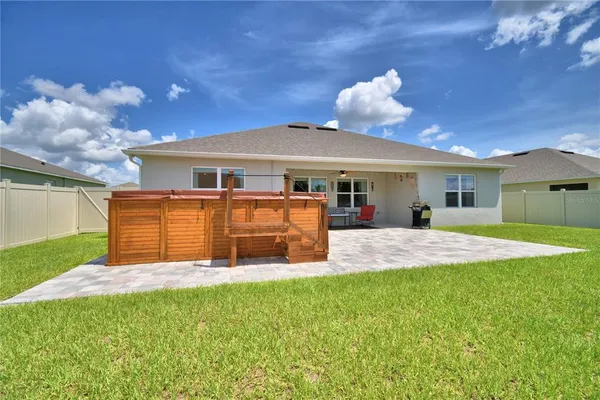 $379,900 | 803 Auburn Grv Court, Auburndale, FL 33823